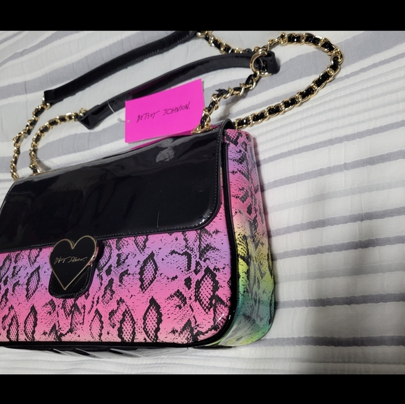 NWT Betsey Johnson flap purse/bag black with rainbow snakeskin - Picture 2 of 12